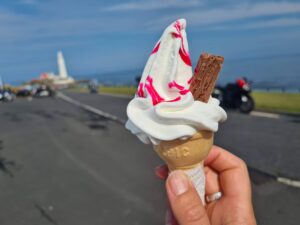 99 icecream and flake with British coastline